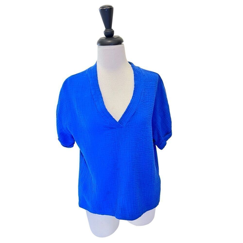 Nation Women's Textured Cotton V-neck Karina Kimono Gauze Tee Blue Medium